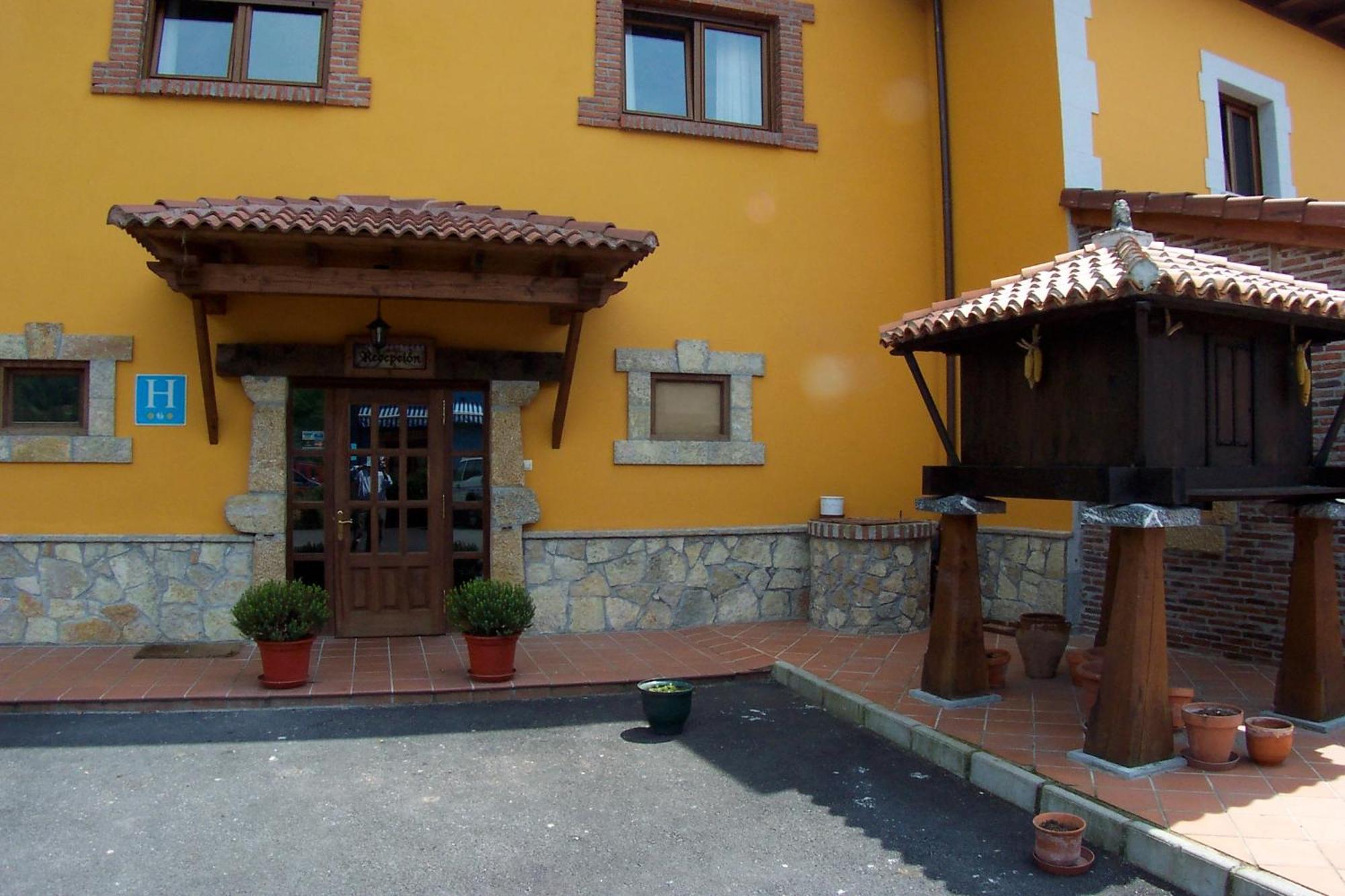 Conjunto Hotelero La Pasera โซโตเดกังกัส ภายนอก รูปภาพ